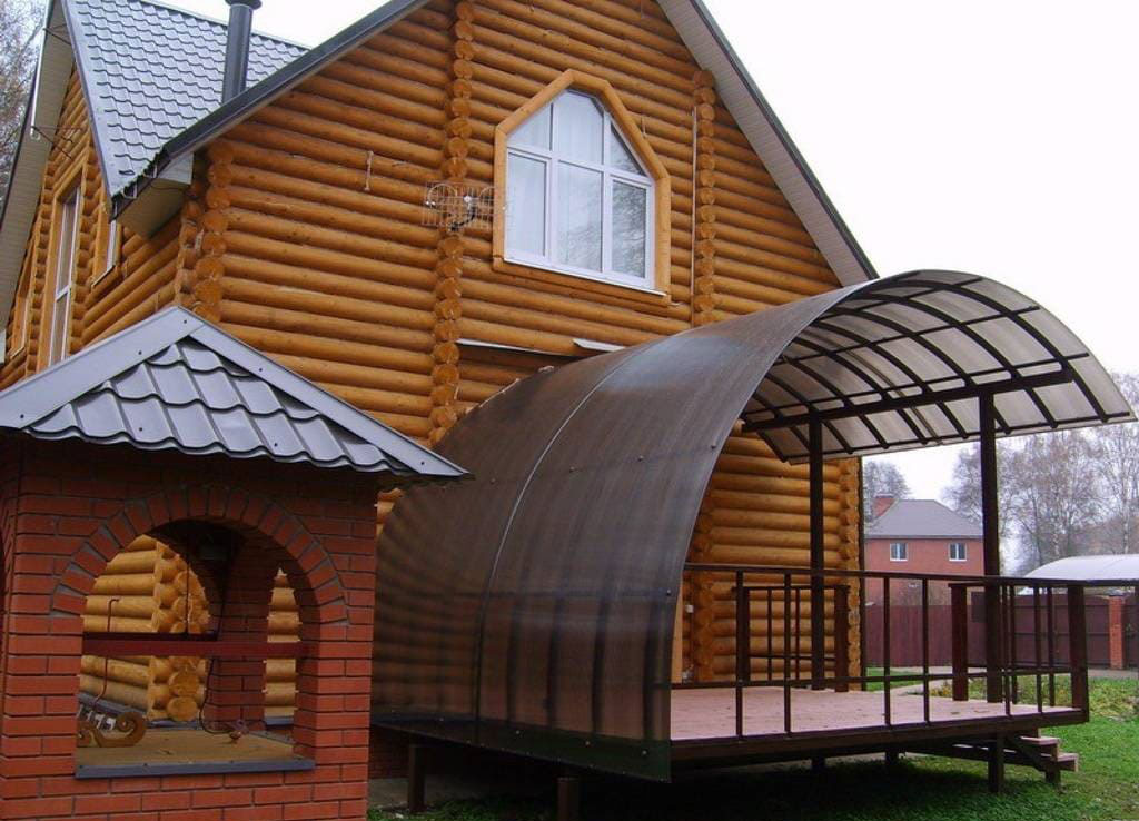 Классические кованые перила для веранды
